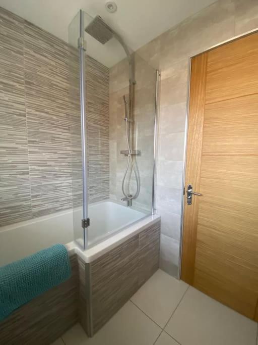 Beautiful 3 Bed Home In The Heart Of New Forest Hordle Ngoại thất bức ảnh